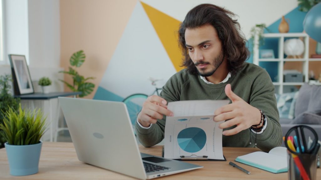 Claude Design exportiert direkt nach Canva: Wann kleine Büros Angebotsfolien und One-Pager endlich schneller fertig haben